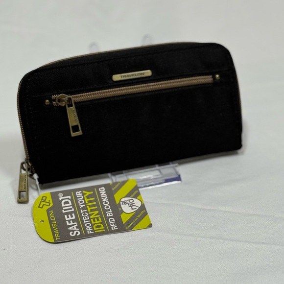 Travelon Gray and Yellow RFID Blocking Card - Picture 1 of 12